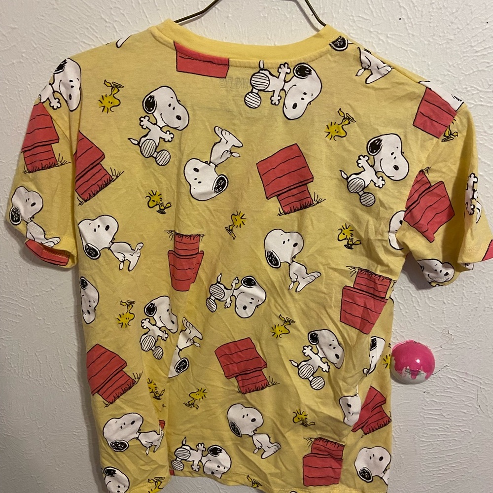 Snoopy shirt